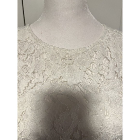 Signature8 White Lace Backless dress with pockets Large cap sleeve bridal - Picture 5 of 15